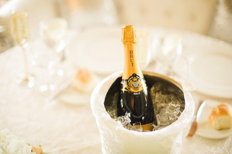 champagne 4736380 1280 768x512